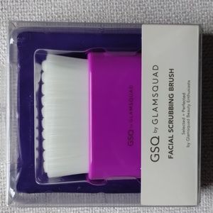 GSQ by Glamsquad Facial Scrubbing Brush New